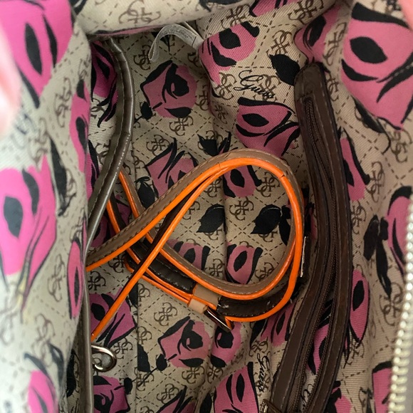 Guess doctor’s satchel/crossbody bag - Picture 4 of 7